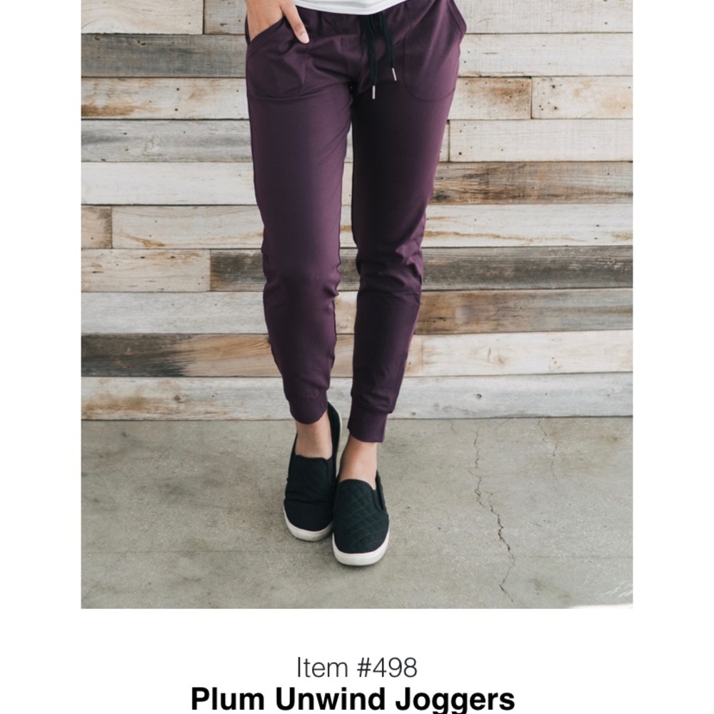 NWT Zyia Plum Unwind Joggers